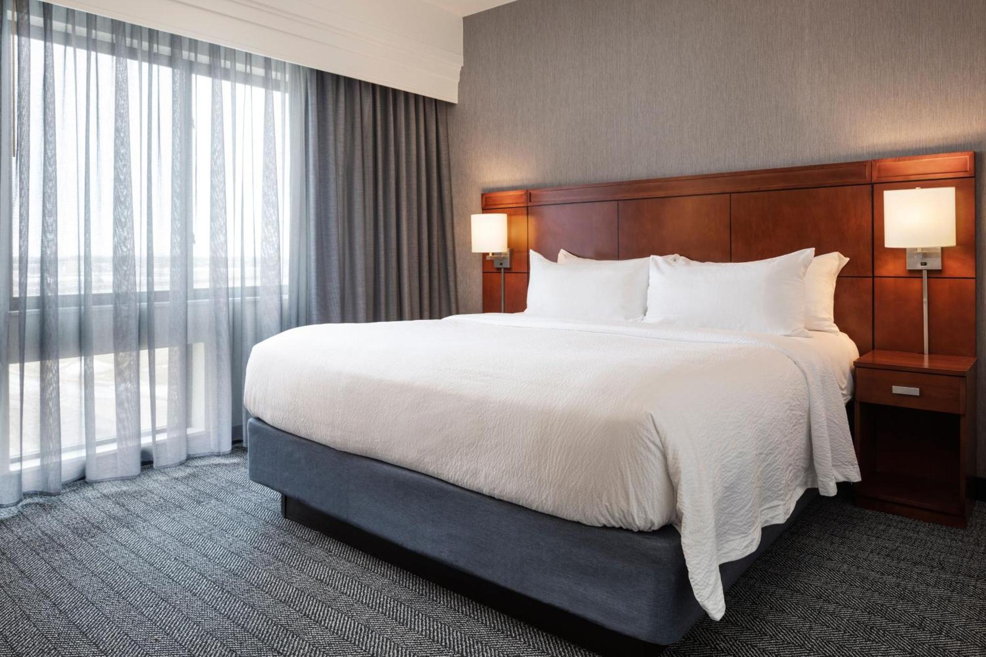 Courtyard & Event Center 3* Mankato
